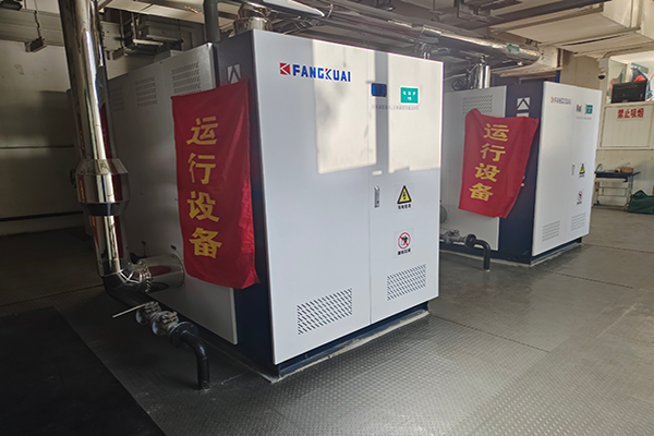 寧夏某小區使用方塊鍋爐兩臺兩噸電加熱鍋爐