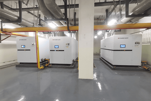 宿州某醫院使用方快鍋爐3臺2800kw燃氣真空熱水鍋爐案例